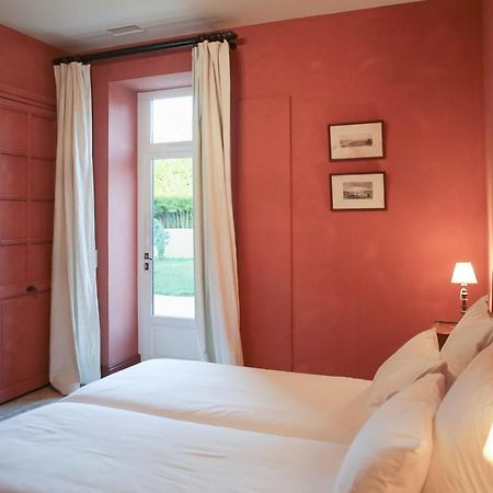 Une Chambre A La Maison Du Ballandreau Bed and Breakfast Monségur Eksteriør billede